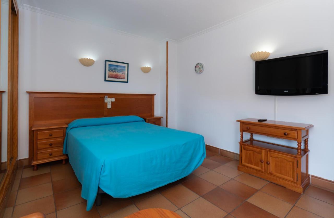 Apartamentos Leonor Carihuela Torremolinos Exterior foto