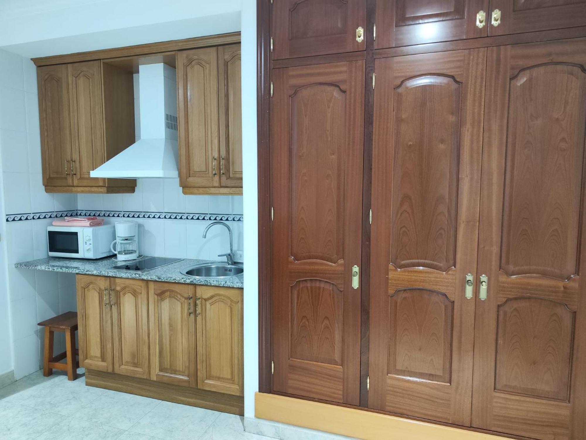 Apartamentos Leonor Carihuela Torremolinos Exterior foto