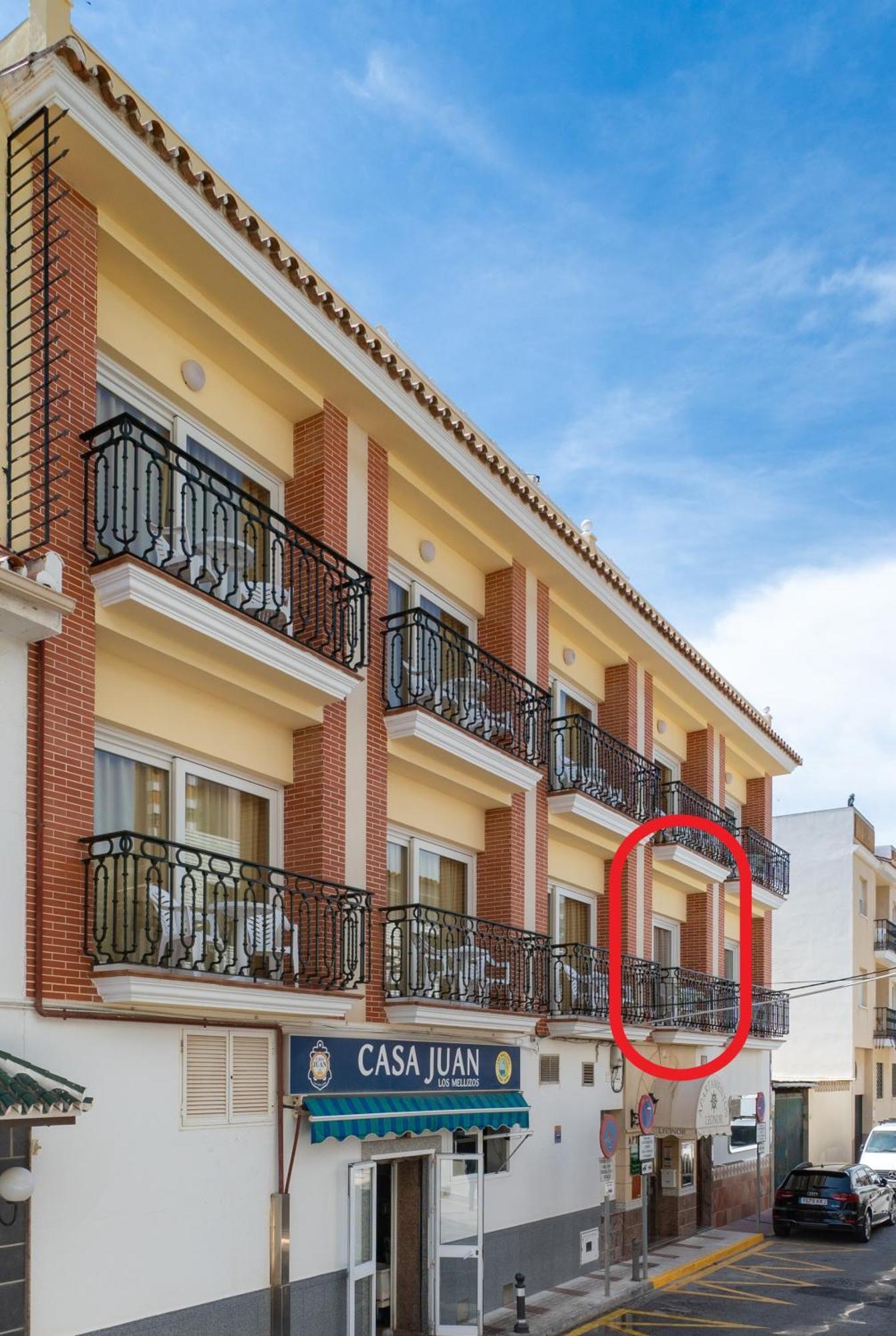 Apartamentos Leonor Carihuela Torremolinos Exterior foto
