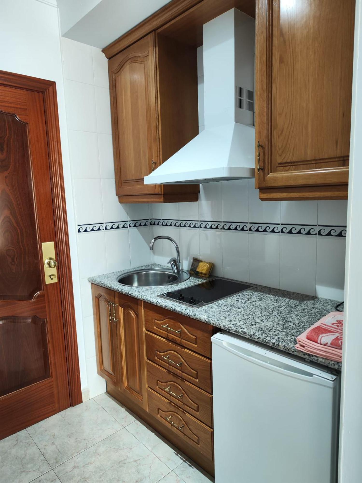 Apartamentos Leonor Carihuela Torremolinos Exterior foto
