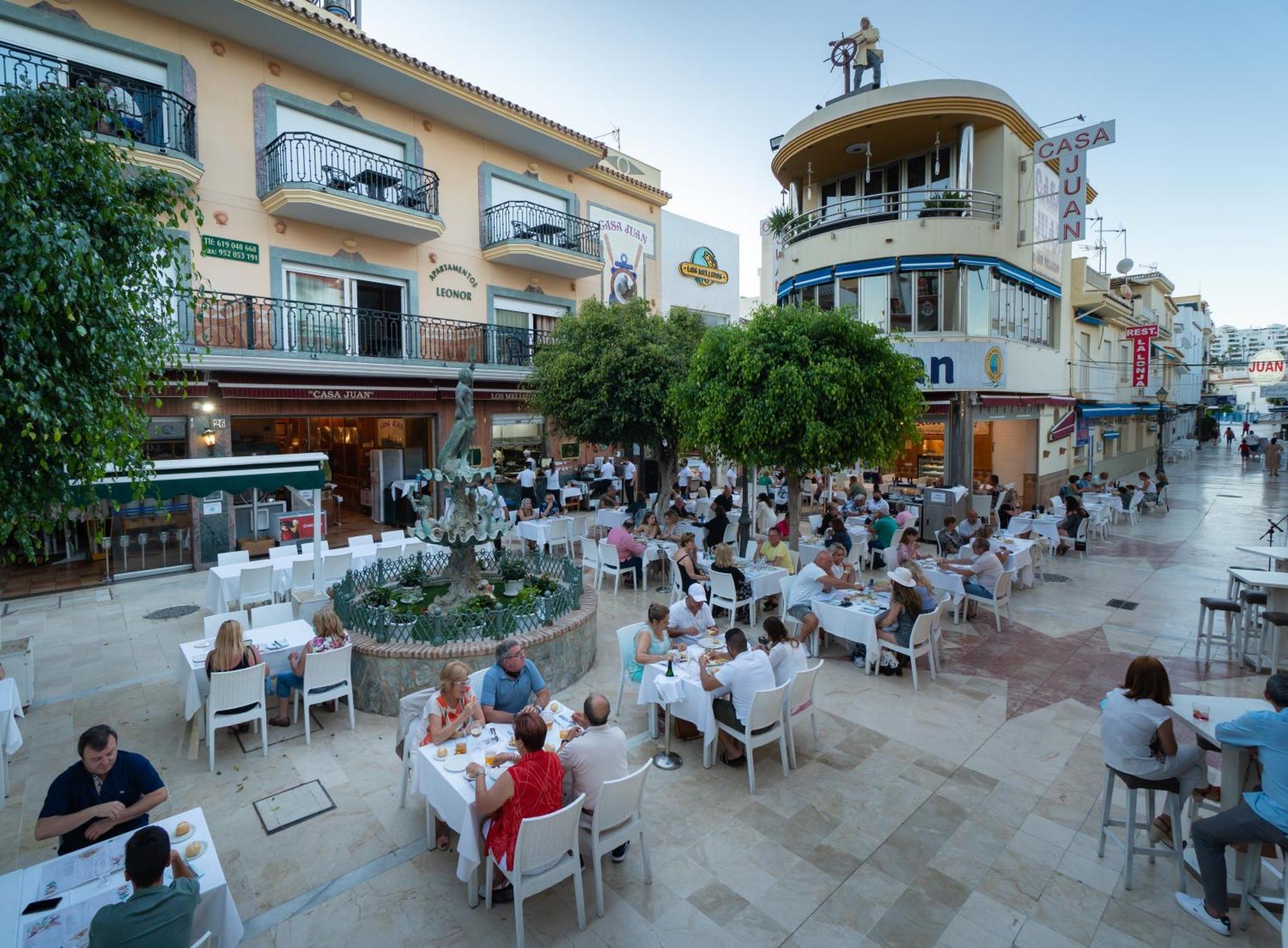 Apartamentos Leonor Carihuela Torremolinos Exterior foto